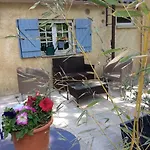 Dom wakacyjny La Petite Seigneurette1 Villeneuve-lès-Avignon